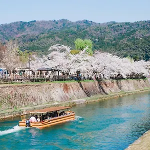 Sakura Gion North *** Kyōto